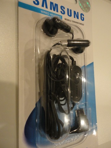 AURICOLARE